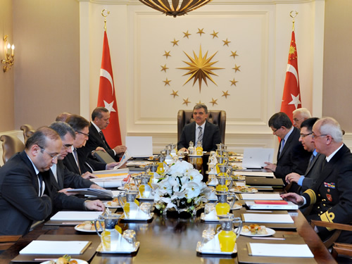 Cumhurbaşkanı Gül NATO Zirvesi Hazırlık Toplantısına Başkanlık Etti